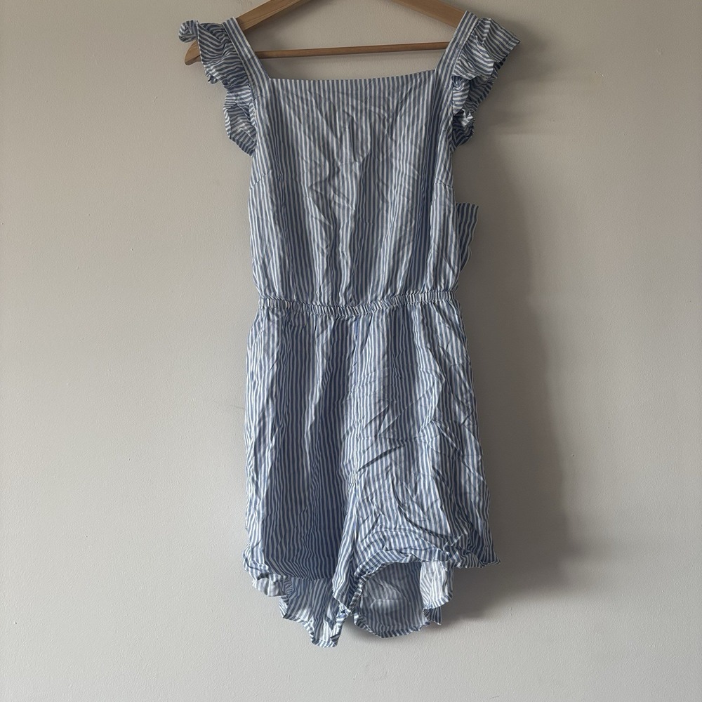 H&M Women's Romper Shorts Adjustable Pinstripes Blue Size Small‎ Resort Beach
